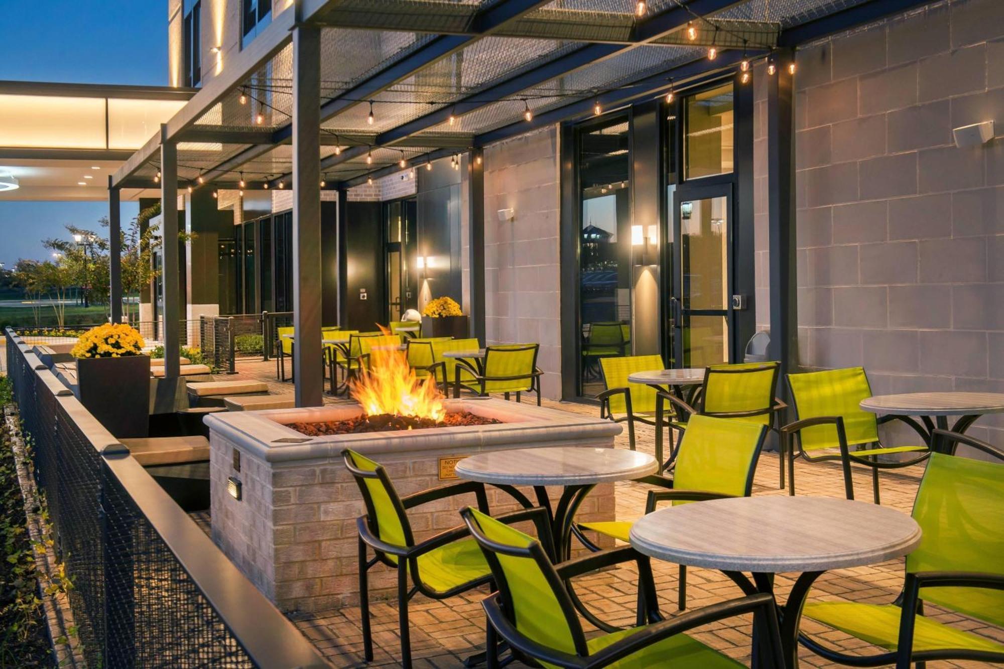Springhill Suites By Marriott Gainesville Haymarket Exteriér fotografie